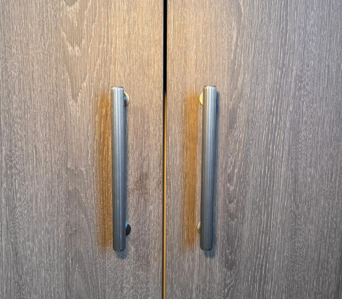 Dressing sur mesure en mélaminé imitation bois