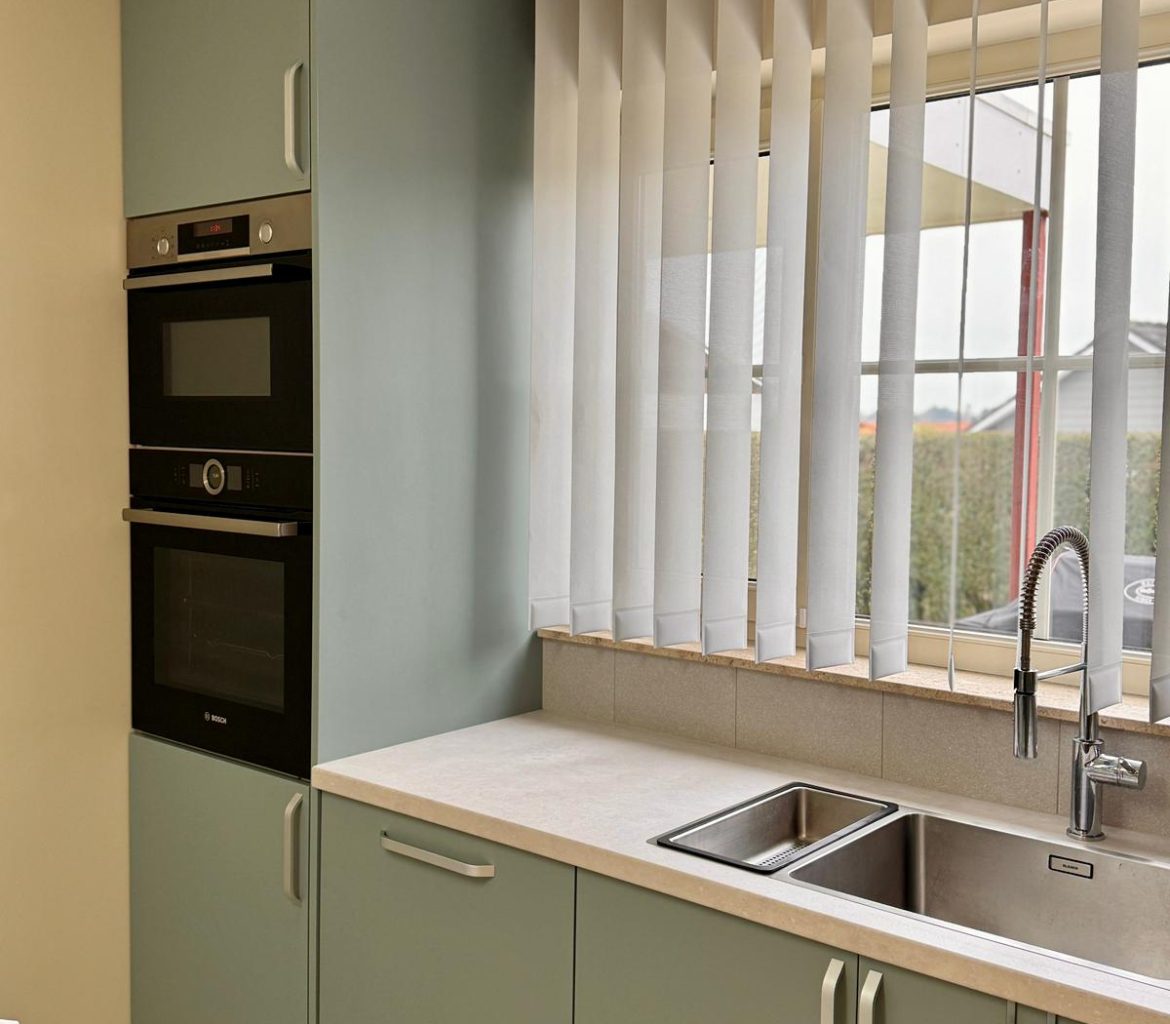 Cuisine sur mesure en mélaminé vert Bruxelles et brabant wallon